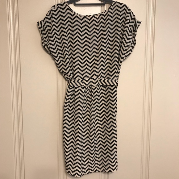 Brand New Chevron Dress - Picture 4 of 4